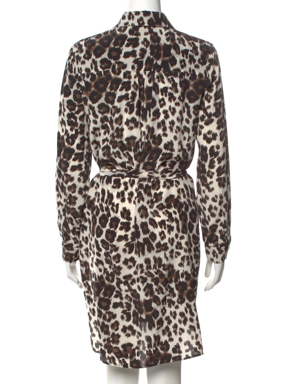 DIANE VON FURSTENBERG $450 • Medium / 18.75” PTP • "Prita" Silk Shirt Dress - Picture 5 of 6